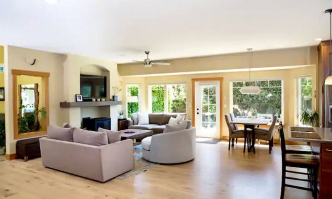 Auburn House | Beautiful open concept home with dream kitchen