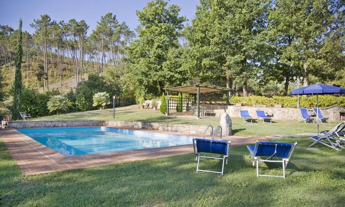 Pieve di Compito Villa | Beautiful private villa with A/C, WIFI, private pool, TV, patio and parking, close to Lucca