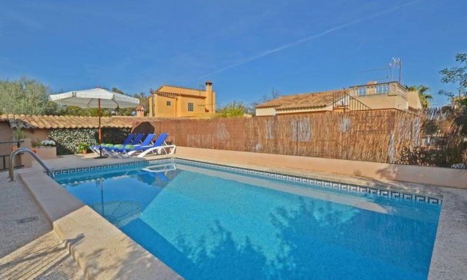El Toro Villa | Beautiful private villa for 8 guests with WIFI, TV and patio