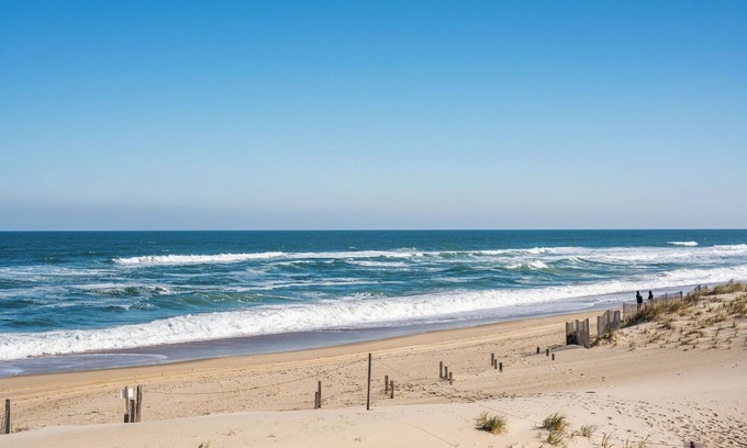 Colington Condo | Beautiful Pup-Friendly Oceanfront Resort with Gym, Pool & Games! Well Stocked!