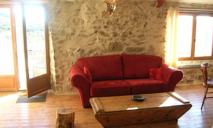Rabouillet House | Beautiful renovated stone barn with magnificent view! Quiet village