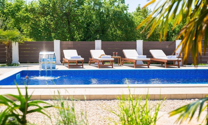 Polje Villa | Beautiful renovated villa with private outdoor pool on the island of Krk