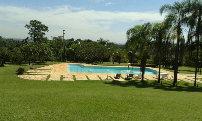 Indaiatuba House | Beautiful Seasonal Site With Pool, Barbecue and Soccer Field