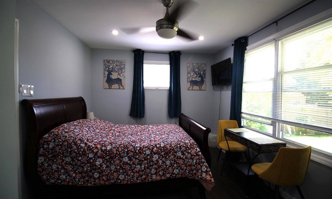 Marlton House | Beautiful Single Family Home