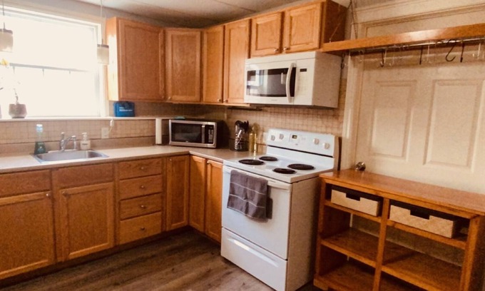 Maugerville House | Beautiful spacious suite close to great hiking, ATV, Snowmobile trails.