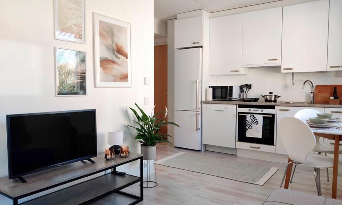 Lahti Apartment | Beautiful studio in the heart of Lahti