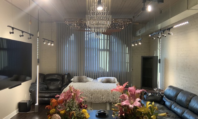 Old Market Apartment | Beautiful Timeless Residence Located in the Prime Heart of Omaha’s Old Market!