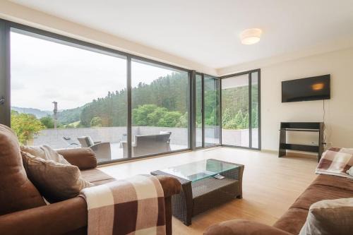 Llodio House | Beautiful townhouse 20km from Bilbao