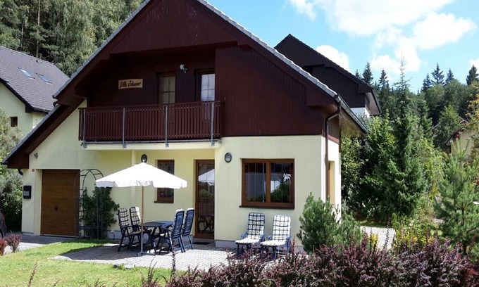 Lipno nad Vltavou Villa | beautiful villa with ski pistes