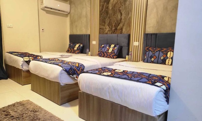 Giza Bed & Breakfast | Beautiful view of the Pyramids, with air conditioning, WiFi,breakfast