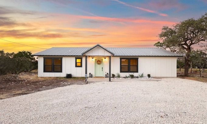 Kerrville House | Beautiful views, 3 bedrooms, AC, pet friendly with fully fenced yard.