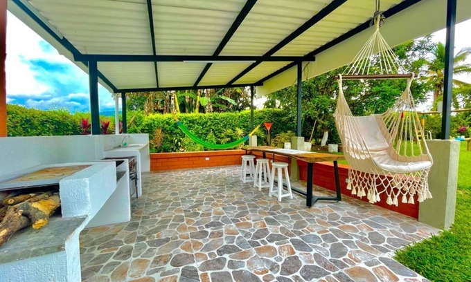Palestina Villa | Beautiful Villa with 6Brd in Santagueda