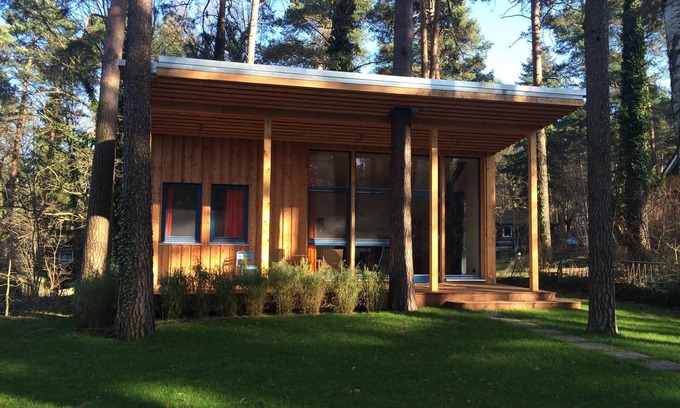 Schwielowsee House | beautiful wooden house with exclusive furnishings and panoramic windows on Schwielowsee