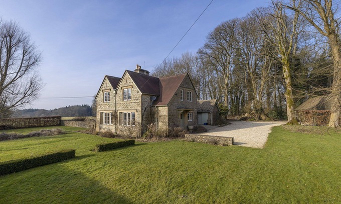 Rendcomb Cottage | Beautifully presented dog friendly - Cotswold Cottage