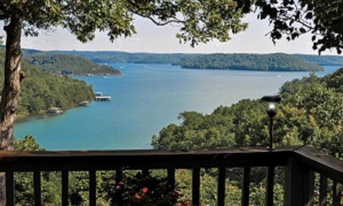 Sylvan Shores Resort | Beaver Lake Cottages