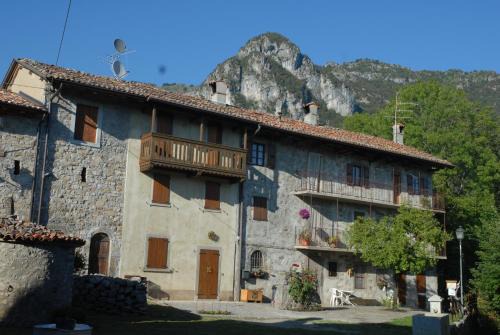 Gerosa Bed & Breakfast | Bed & Breakfast Castello Regina