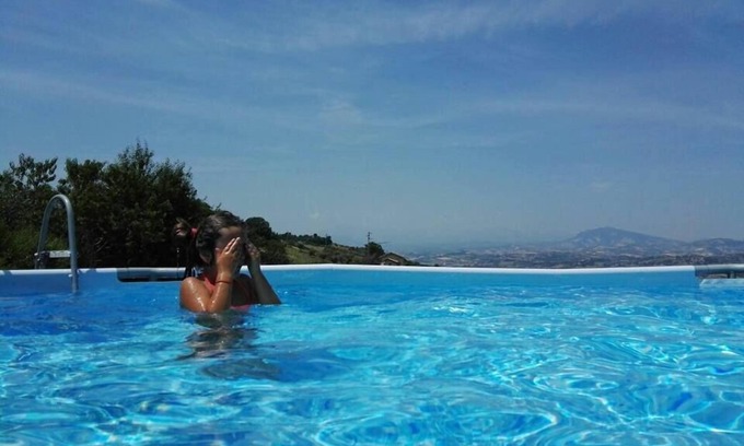 Controguerra Bed & Breakfast | Bed & Breakfast Giardino Agritourist