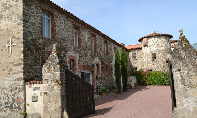 La Seguiniere Bed & Breakfast | Bed & breakfast, near La Marche du Puy du Fou