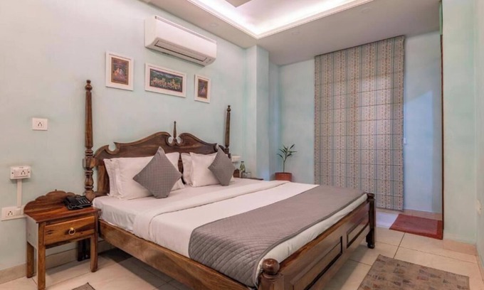 Gopalbari Apartment | Bed in 10-Bed Mixed Dormitory Room