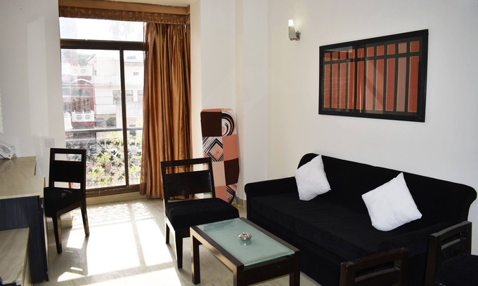 Sector 40 Apartment | BedChambers Serviced Apartments Sector 40