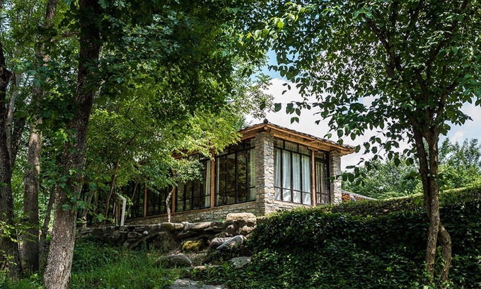 Balkan Mountains House | Bedouin Forest Residence