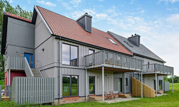 Corsley Apartment | Beech View 1 - Two Bedroom Apartment, Sleeps 4