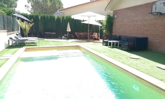 Begues House | Begues: HOUSE WITH POOL NEAR BARCELONA AND BEACHES, PERFECT FAMILIES.