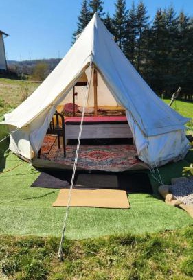 Schluechtern Other | Beheiztes Tipi Zelt Luftbett Camping Winter Schlüchtern Hessen Main-Kinzig