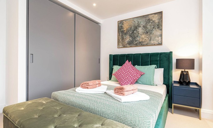 Belgravia Apartment | Belgravia Residence - Luxury Two-Bedroom Apartment