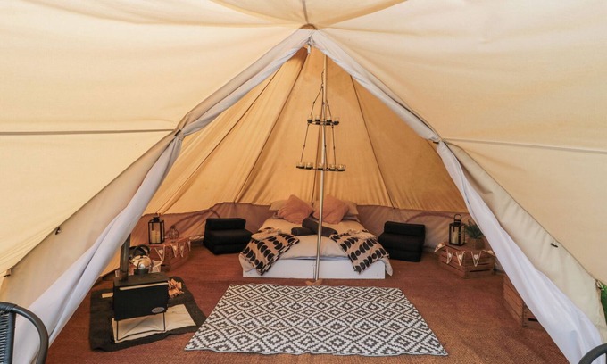 Camerton Cottage | BELL TENT 1, pet friendly, character holiday cottage in Timsbury