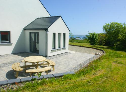 Kilcrohane House | Bell View Holiday Home Sheeps Head by Trident Holiday Homes