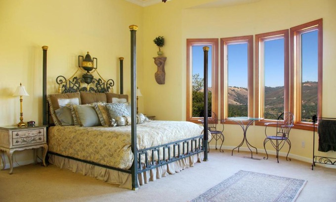 Placerville Bed & Breakfast | Bella Vista Bed and Breakfast
