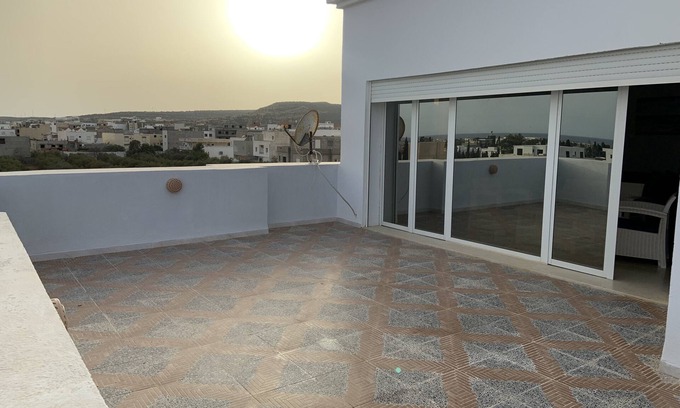 Mrezga Apartment | Belle Appartement vue mer