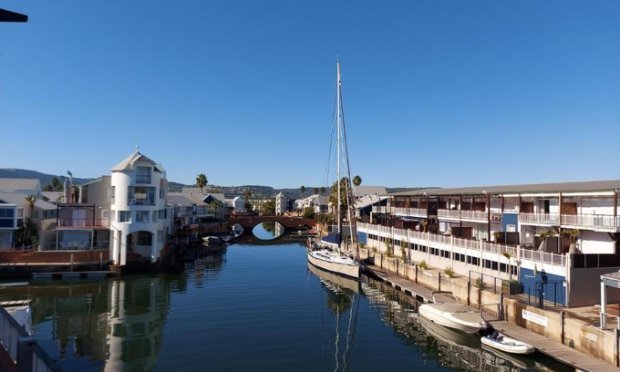 Waterfront Apartment | Belle View @ Knysna Quays
