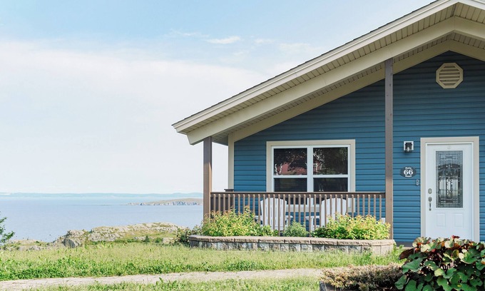 Terra Nova House | “Belle Vue” Cottage - Upper Island Cove