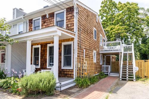 Eastport House | Below Deck
