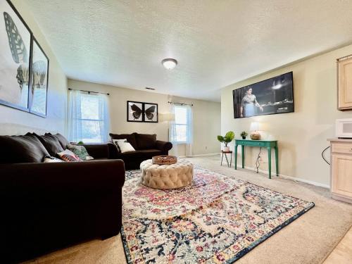 Monroe House | Benji's House