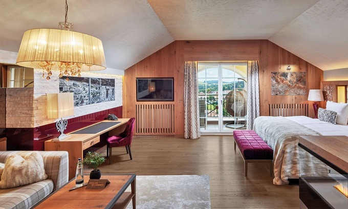 Roehrnbach House | BERGFEUER-SUITE deluxe - Wellness- & Sporthotel Jagdhof *