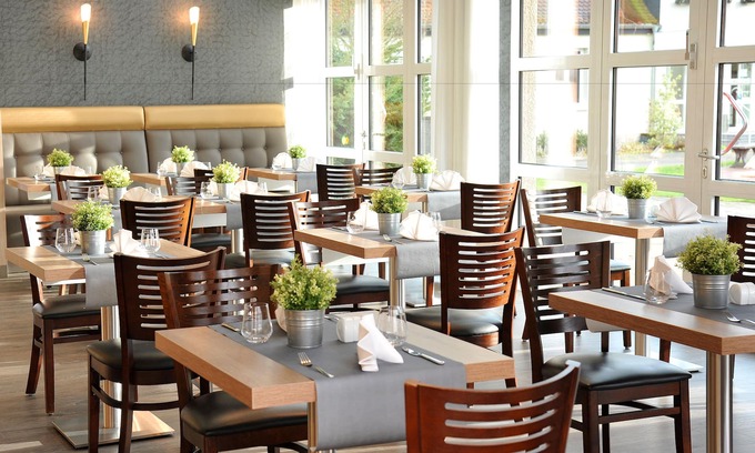 Neugattersleben Hotel | Bernstein Acamed Resort