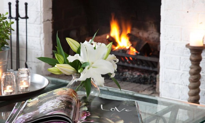 Berrima House | Berrima Cottage, walk to village, open fire