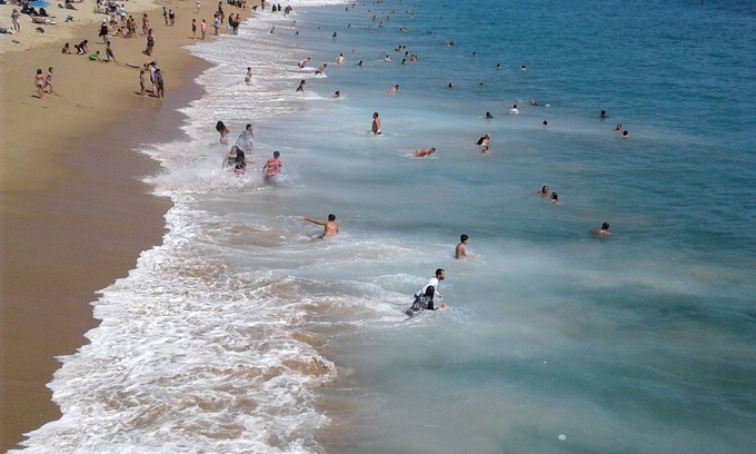 Netanya Apartment | BEST NW CENTRAL BEACH CITY SPACIOUS BRIGHT APT NEAR EVERYWHERE FOR LONGTERM RENT