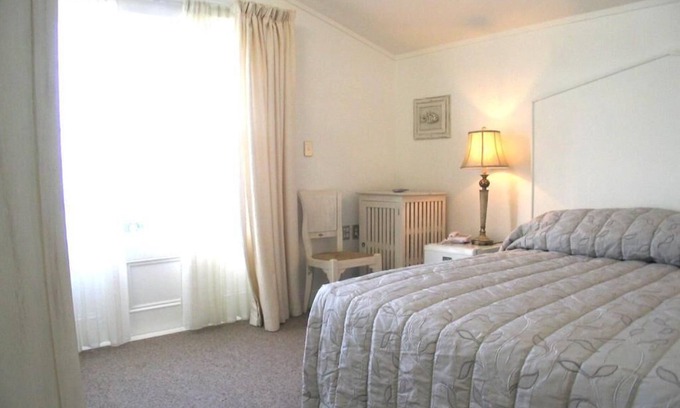 Opononi House | Best OF Mighty Hokianganopononi Hotel Offering Room With a View of Harbour