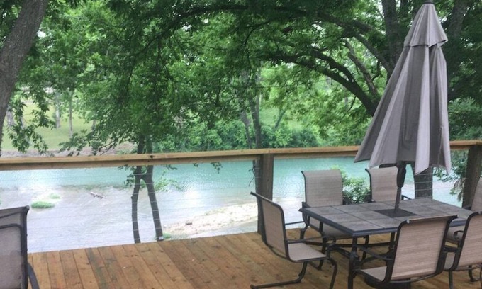 Martindale House | Best Spot on the San Marcos River!