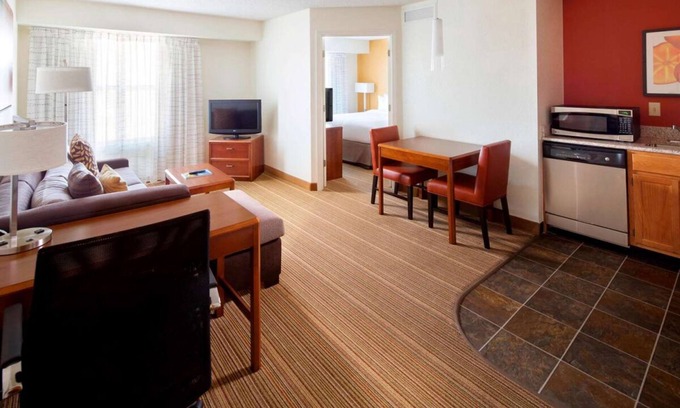 Homewood Hotel | Best Value, Quality Stay! Short Drive to Vulcan Park and Museum!