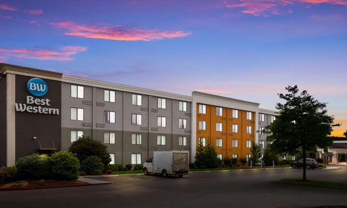 Matamoras Hotel | Best Western Hunt's Landing Hotel Matamoras Milford