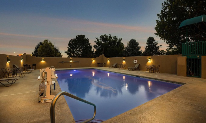 Clayton Hotel | Best Western Kokopelli Lodge