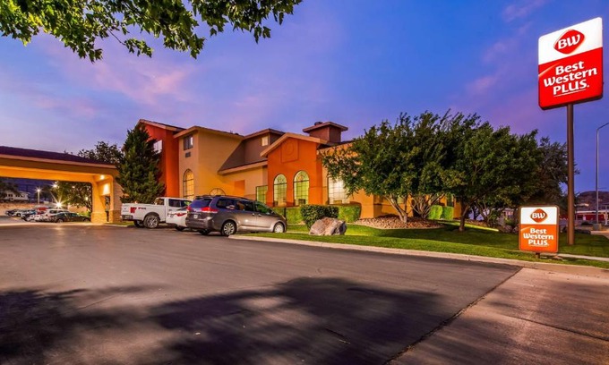 Wendover Hotel | Best Western Plus - Wendover Inn