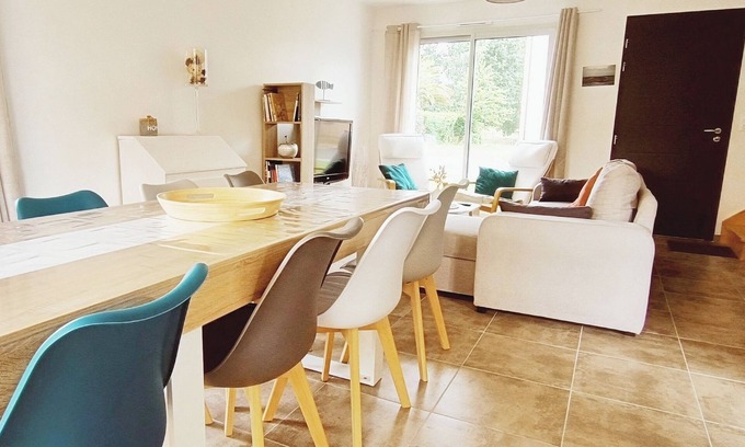 La Chapelle-des-Fougeretz House | Between Land and Sea, 6/8 person house with terrace and barbecue!