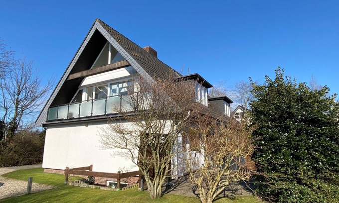 Nieblum Apartment | Bi de Süd 45/5 - a few minutes to the beach - Reetblick West