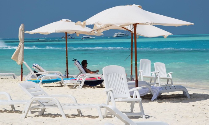 Dhiffushi House | Bibee Maldives